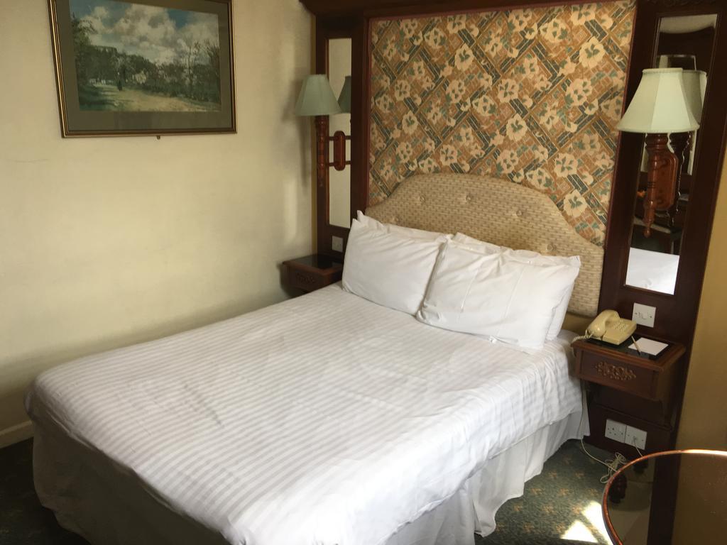 The Rutland Arms Hotel Newmarket  Kültér fotó