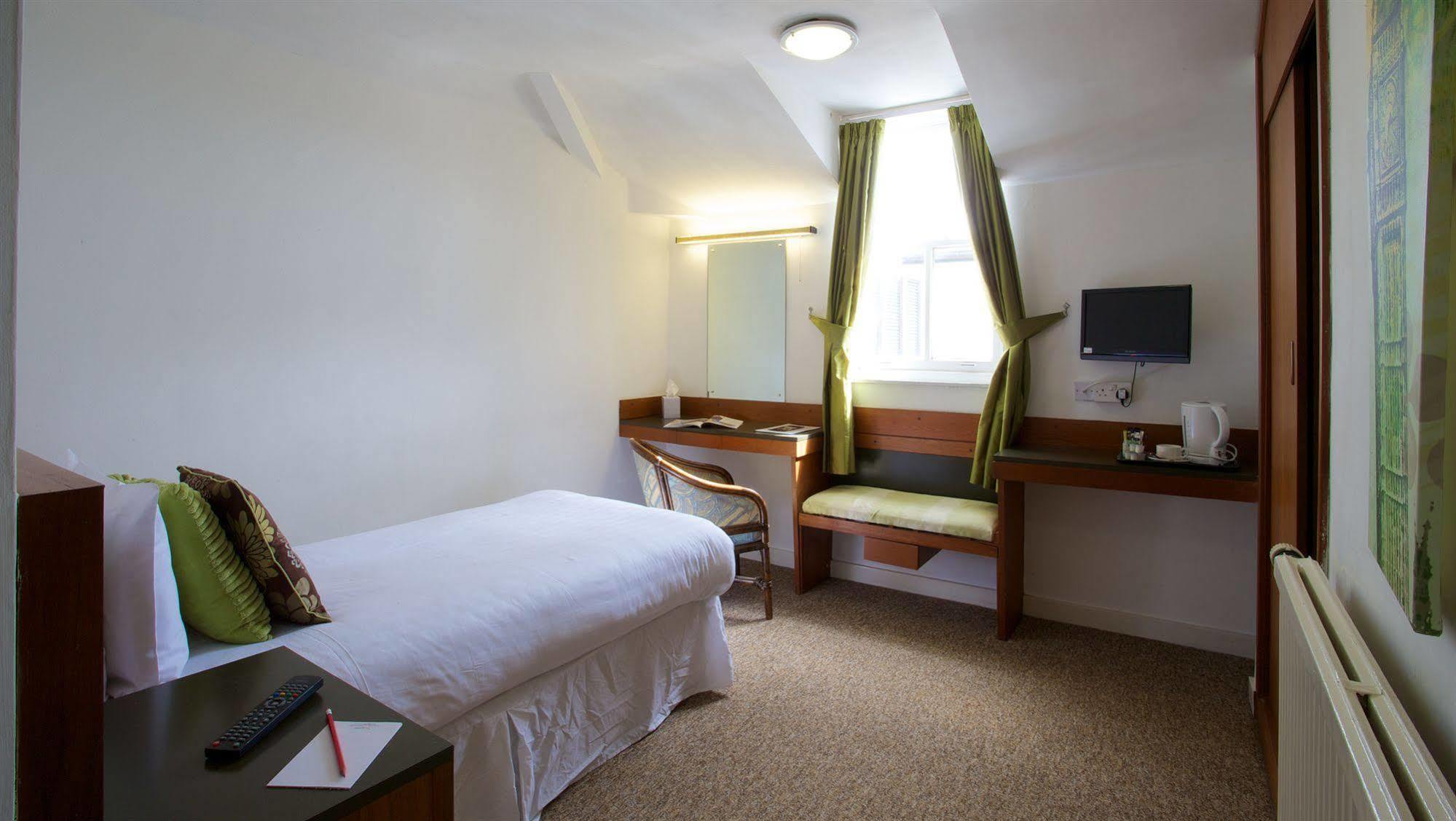 The Rutland Arms Hotel Newmarket  Kültér fotó