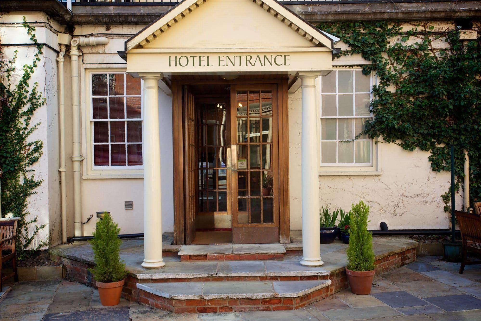 The Rutland Arms Hotel Newmarket  Kültér fotó