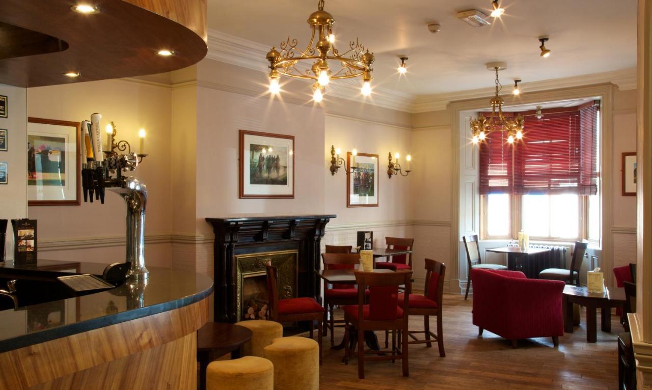 The Rutland Arms Hotel Newmarket  Kültér fotó